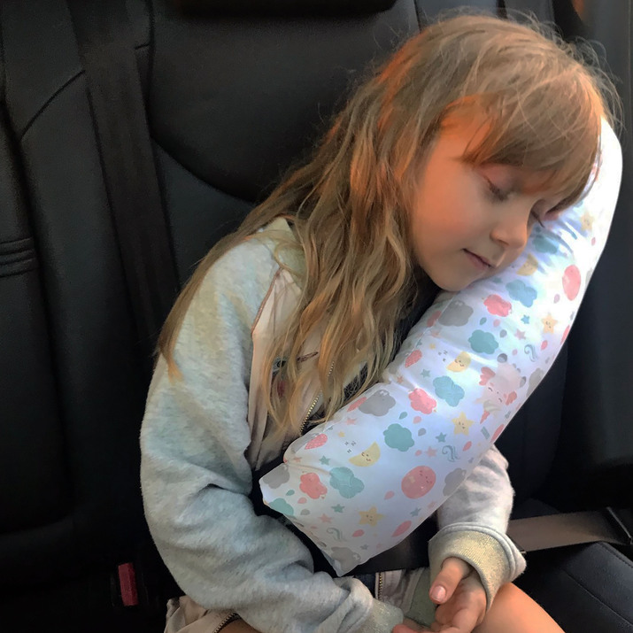 ALMOHADON CINTURON AUTO - UNICORNIO